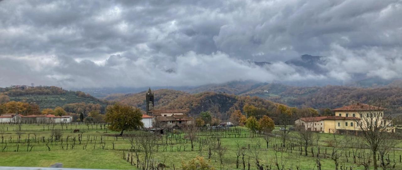 Villa La Casa Rossa Arcola Con Vista Esterno foto